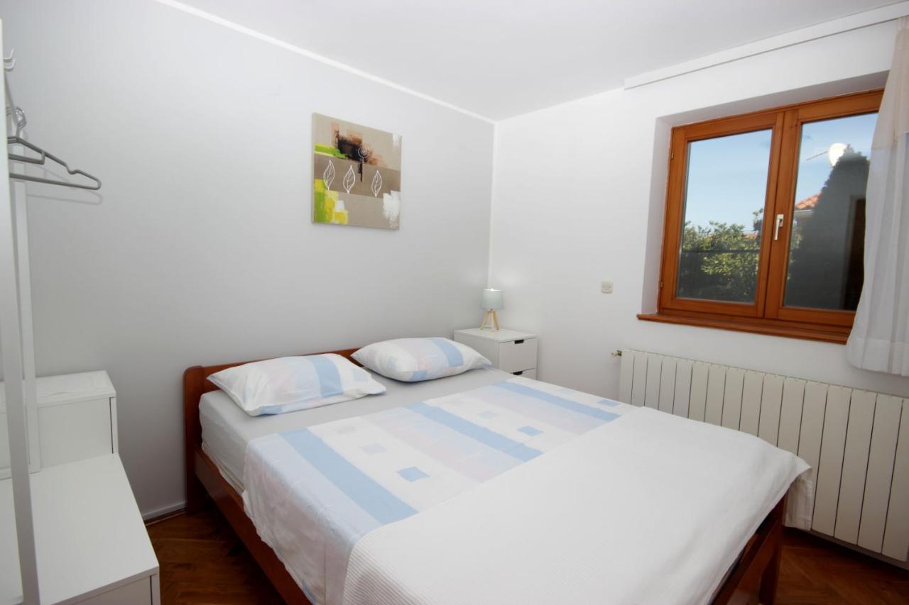 Guest House Bizjak Vinkuran Exterior photo